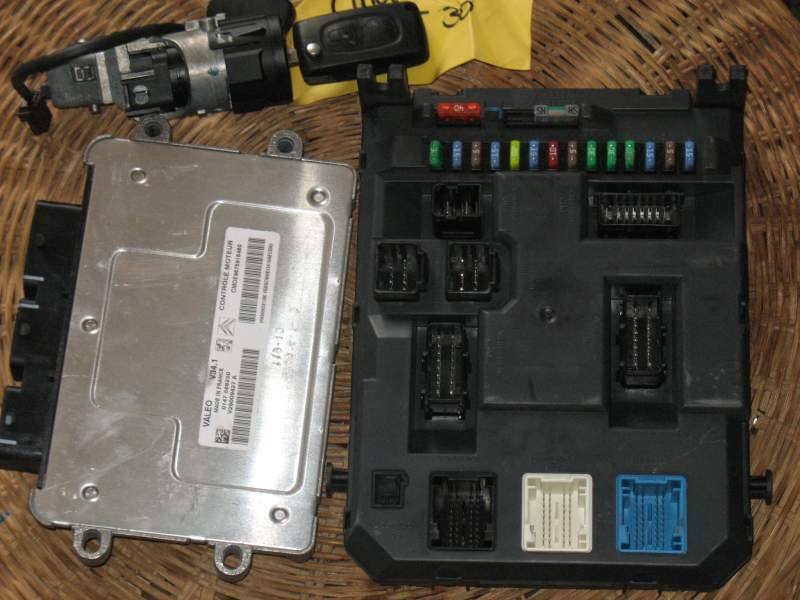 KIT Peugeot Citroen C3 V29009427 HW9666591380 BODY 9674016980