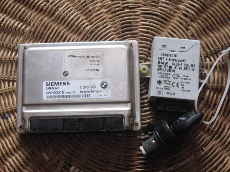 KIT ECU/EWS BMW E46 3 Series 330i SIEMENS 5WK90015 61356905666 – EcuFacile